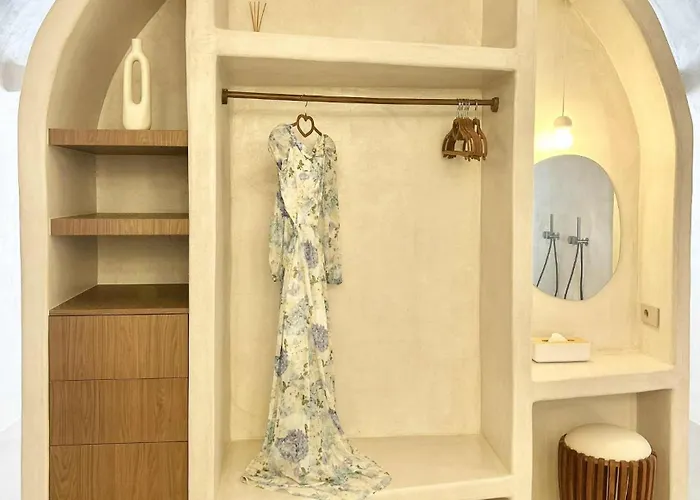 Thea Cave - Heated Infinity Pool *