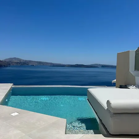 Thea Cave - Heated Infinity Pool וילה *