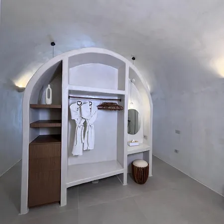 Thea Cave - Heated Infinity Pool 빌라 *