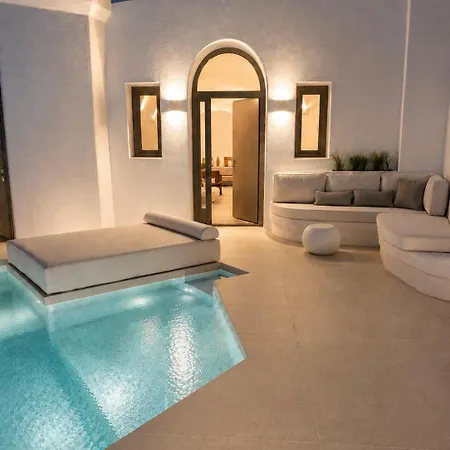 Thea Cave - Heated Infinity Pool 이아