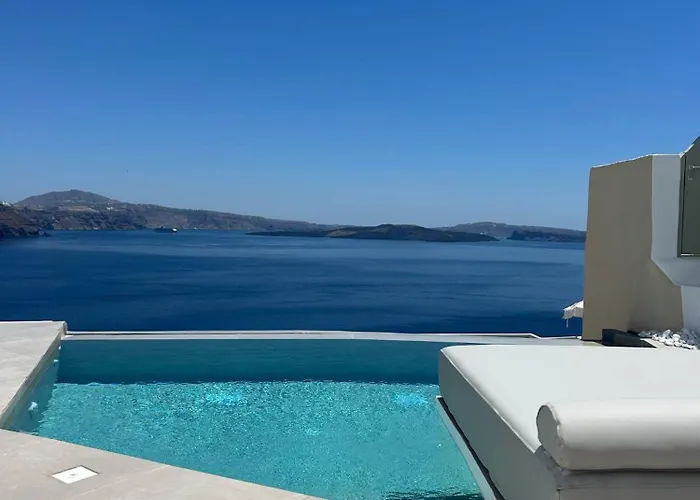 Thea Cave - Heated Infinity Pool Вилла *