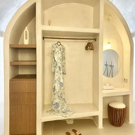 Thea Cave - Heated Infinity Pool *