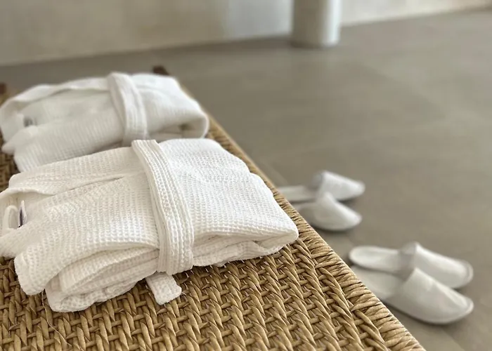 וילה Thea Cave - Heated Infinity Pool אויה