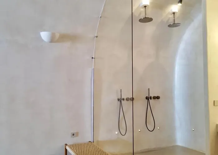 Thea Cave - Heated Infinity Pool * אויה